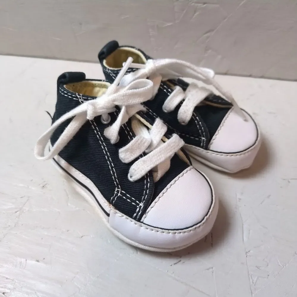 Converse Black Canvas Baby Crib Shoes Infant Size 2 Chuck Taylor All Star